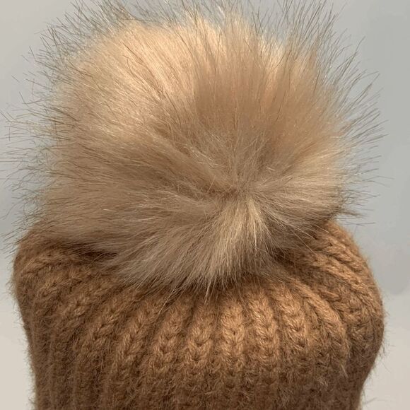 Macchia di Ruggine Knit Hat - Picture 4 of 5